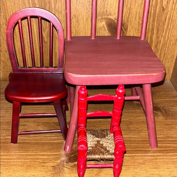 Set of 3 Miniature doll, Red and Burgandy painted Wooden Chairs, 3rd chair sold - Picture 9 of 10